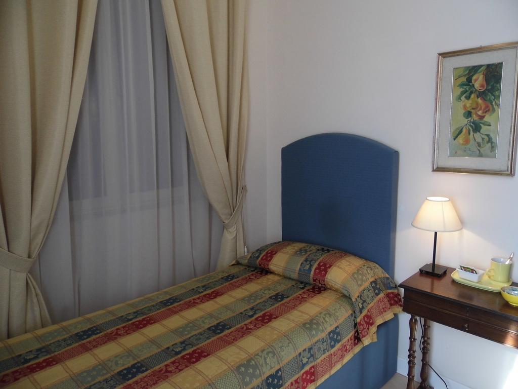 La Residenza Dei Nobili Bed and Breakfast Catanzaro Værelse billede